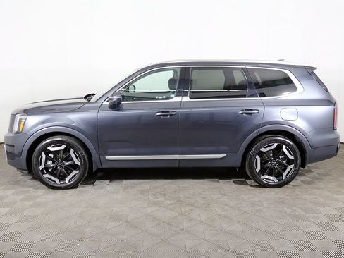 Used 2024 Kia Telluride EX X-Line AWD/4WD image 20