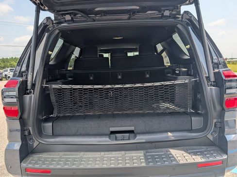 New 2026 Toyota 4Runner TRD Off-Road Premium w/ Tow Technology Package AWD/4WD image 33