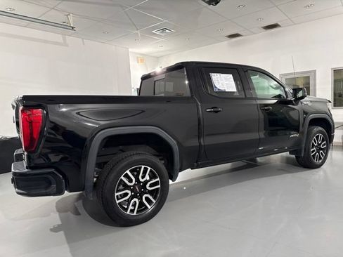 Used 2022 GMC Sierra 1500 AT4 w/ AT4 Premium Package AWD/4WD image 12