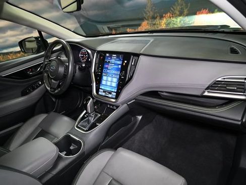 Certified 2025 Subaru Outback Onyx Edition AWD/4WD image 69