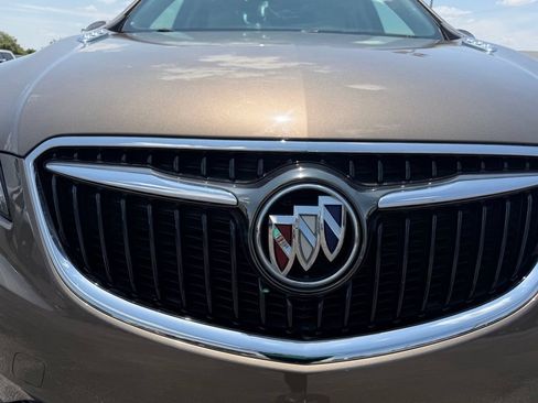 Used 2019 Buick Envision Essence FWD image 14