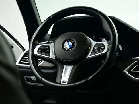 Used 2023 BMW X5 M50i w/ Executive Package image 13