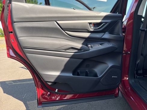 New 2025 Subaru Ascent Bronze Edition w/ Popular Package #2 image 19