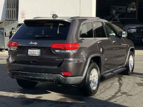 Used 2017 Jeep Grand Cherokee Laredo w/ Quick Order Package 2BE RWD image 5