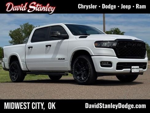 Used 2025 RAM 1500 Lone Star AWD/4WD image 1