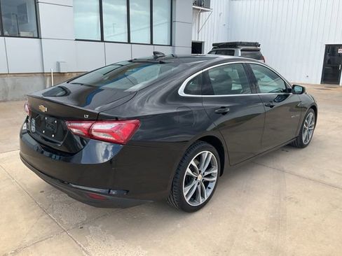 Used 2022 Chevrolet Malibu LT FWD image 36