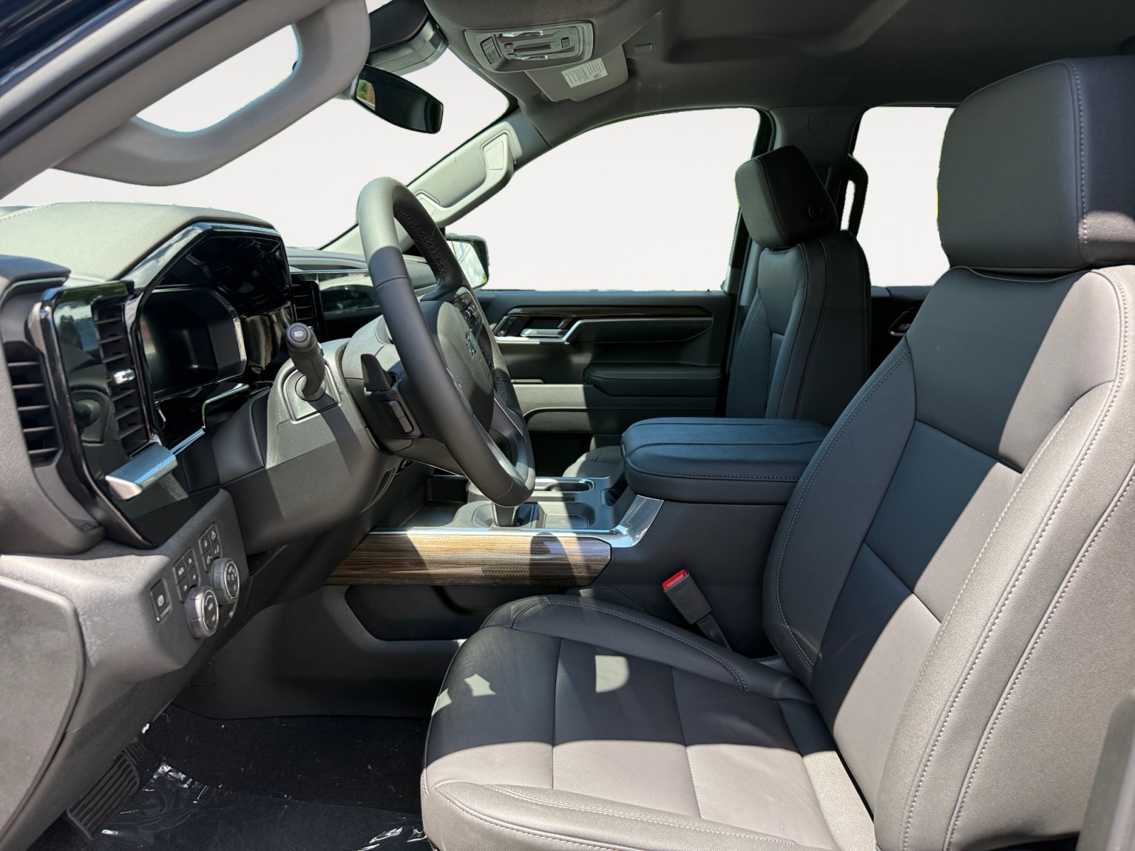 New 2026 Chevrolet Silverado 1500 RST w/ Safety Package AWD/4WD image 6