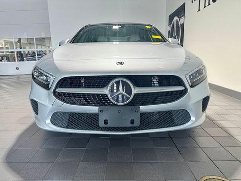 Used 2020 Mercedes-Benz A 220 4MATIC image 2