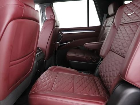 Used 2026 Cadillac Escalade Sport w/ LPO, ONYX Package AWD/4WD image 31