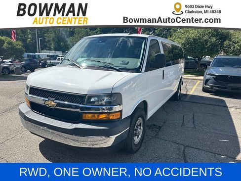 Used 2020 Chevrolet Express 3500 LT w/ LT Preferred Equipment Group RWD image 1