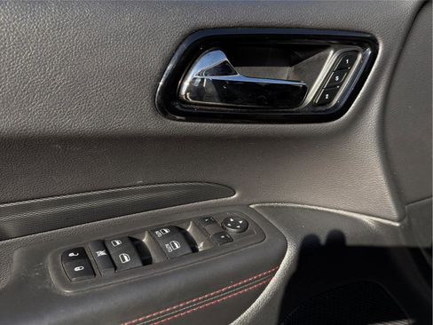 Used 2024 Dodge Durango GT image 8