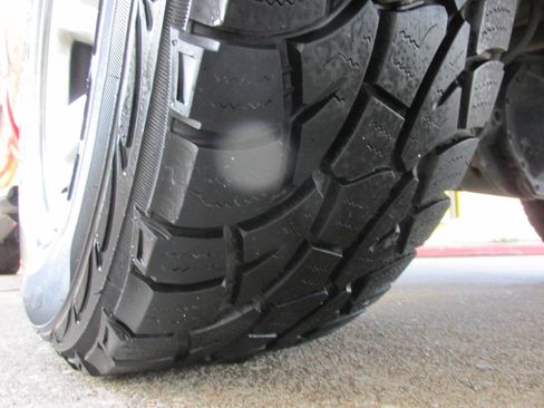 Used 2008 Dodge Ram 1500 Truck ST image 27