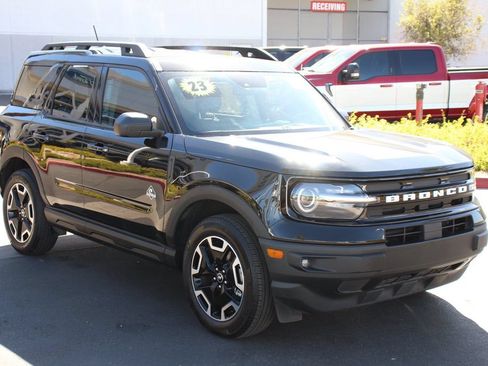 Certified 2023 Ford Bronco Sport Outer Banks AWD/4WD image 11