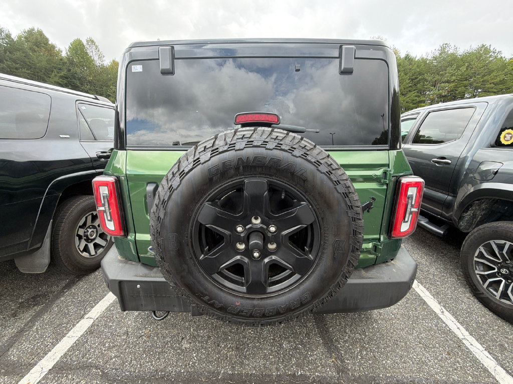 Used 2025 Ford Bronco Outer Banks AWD/4WD image 8