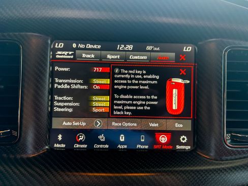 Used 2022 Dodge Charger SRT Hellcat w/ Carbon/Suede Interior Package RWD image 33