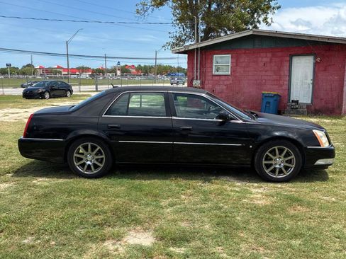 Used 2007 Cadillac DTS Performance FWD image 6