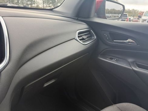Used 2020 Chevrolet Equinox LT image 25