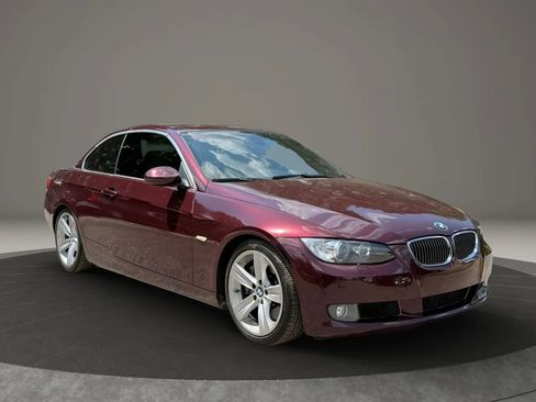 Used 2008 BMW 335i Convertible image 3