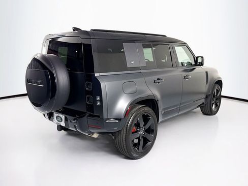 Used 2024 Land Rover Defender 110 X AWD/4WD image 5