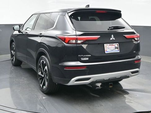 Used 2022 Mitsubishi Outlander SEL Black Edition AWD/4WD image 4