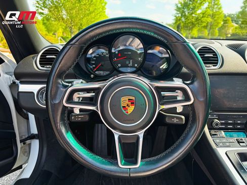Used 2019 Porsche 718 Boxster image 22