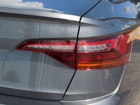 Used 2019 Volkswagen Jetta S w/ Driver Assistance Package image 8