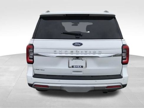 Used 2024 Ford Expedition Limited AWD/4WD image 4