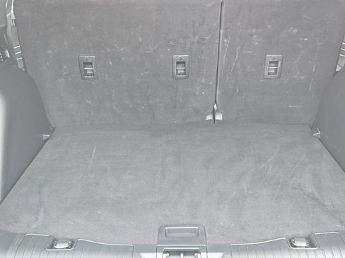 Used 2022 Ford Escape SE FWD image 38