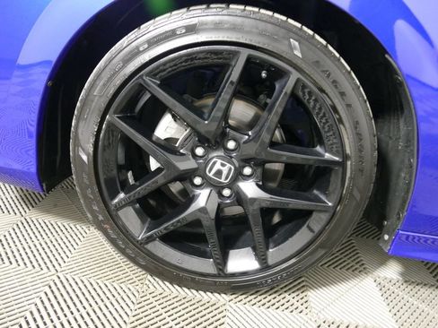 Used 2024 Honda Civic Sport image 9