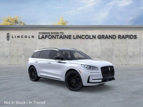 New 2026 Lincoln Corsair Reserve w/ Jet Appearance Package image 7