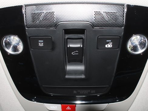 New 2026 Kia Sorento S w/ S Panoramic Sunroof Package AWD/4WD image 11