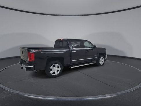 Used 2018 Chevrolet Silverado 1500 LTZ w/ Sport Package AWD/4WD image 17