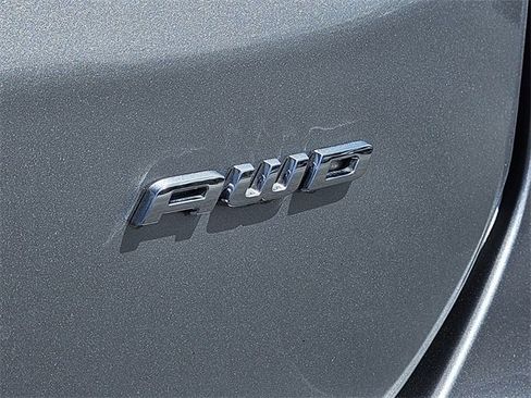 Used 2022 Ford Edge SEL w/ Convenience Package image 14