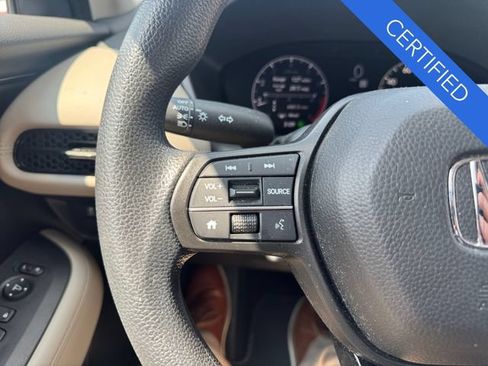 Certified 2025 Honda HR-V LX image 17