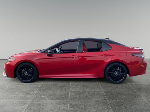 Used 2021 Toyota Camry XSE w/ Navigation Upgrade Package image 2