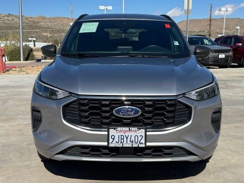 Used 2023 Ford Escape ST-Line image 2