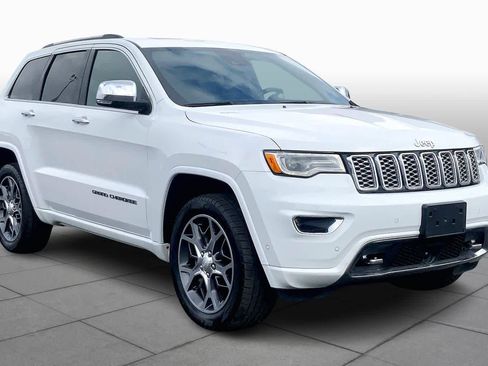 Used 2020 Jeep Grand Cherokee Overland image 3