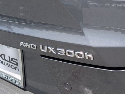 New 2026 Lexus UX 300h AWD image 5