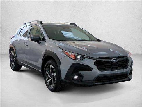 Used 2024 Subaru Crosstrek 2.0i Premium AWD/4WD image 3