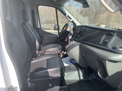 Used 2023 Ford Transit 350 DRW image 34