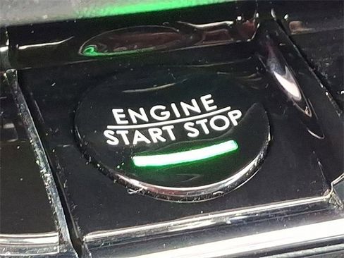 Used 2023 Lincoln Nautilus Reserve w/ Equipment Group 202A image 24