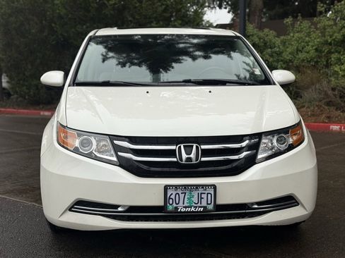 Used 2016 Honda Odyssey EX-L image 2