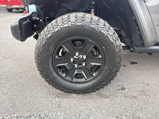 Used 2022 Jeep Gladiator Mojave w/ Trailer Tow Package AWD/4WD image 10