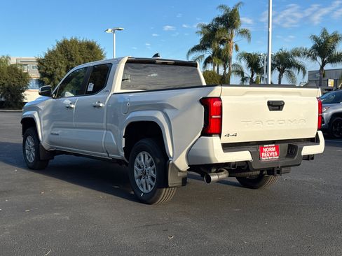 New 2025 Toyota Tacoma SR5 image 10