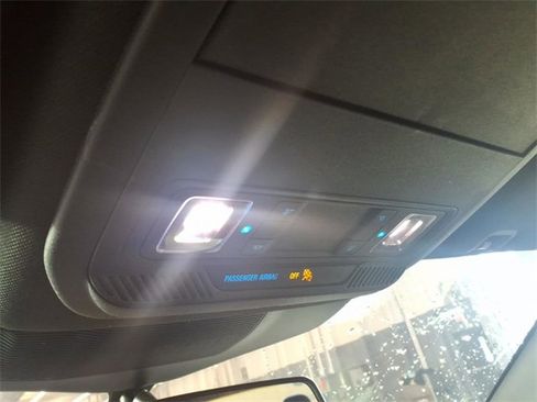 Used 2020 Ford Explorer XLT w/ Class III Trailer Tow Package image 25