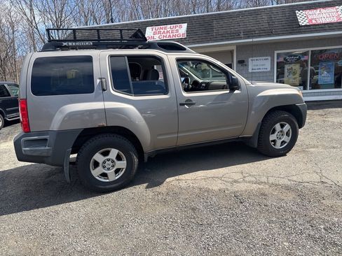 Used 2007 Nissan Xterra S image 11