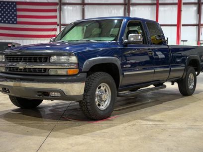 Used 2000 Chevrolet Silverado 2500 LT