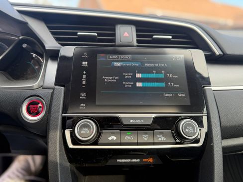 Used 2018 Honda Civic EX image 17