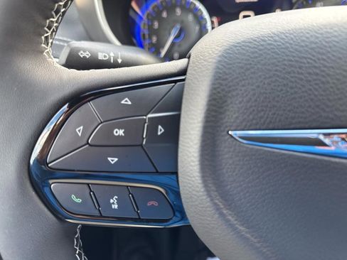 New 2026 Chrysler Pacifica Select w/ S Appearance Package image 18