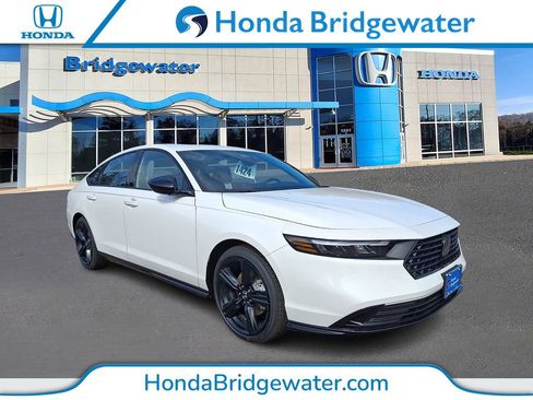 New 2026 Honda Accord SE image 1